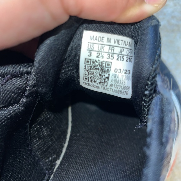 Adidas Size 3 Shoes - Picture 4 of 4